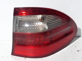 Mercedes-Benz E W211 Luci posteriori A21182016