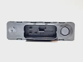 Audi S5 Jännitteenmuunnin/muuntimen moduuli 8K0959663B