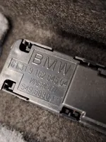 BMW 7 F01 F02 F03 F04 Moldura de la puerta trasera 718411413
