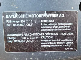 BMW 5 F10 F11 Dangtis variklio (kapotas) 9241492