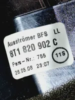 Audi A4 S4 B8 8K Kojelaudan sivutuuletussuuttimen kehys 8T1820902C