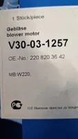 Mercedes-Benz S W220 Soplador/ventilador calefacción 2208203642