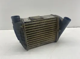 Audi A4 S4 B7 8E 8H Chłodnica powietrza doładowującego / Intercooler 8e0145806l