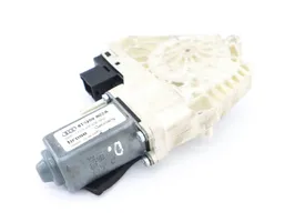 Audi A5 8T 8F Motorino alzacristalli della portiera anteriore 8T0959802A