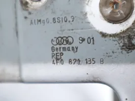 Audi A6 S6 C6 4F Supporto di montaggio del parafango 4f0821135b