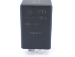 Audi A6 S6 C6 4F Glow plug pre-heat relay 4E0907282A