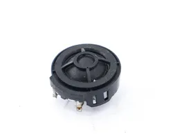 Audi A8 S8 D3 4E Altavoz de alta frecuencia para las puertas traseras 8E0035399A