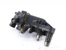 Audi A8 S8 D3 4E Pompe de circulation d'eau 079121014F