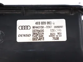 Audi A8 S8 D3 4E Sisälämmityksen ilmastoinnin korin kokoonpano 4E0820003Q