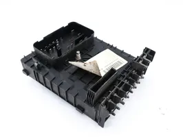 Volkswagen Touran I Fuse module 1K0937125A