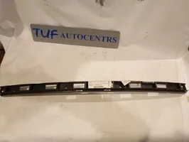 Volkswagen Touran I Uchwyt / Mocowanie zderzaka tylnego 1T0807863C