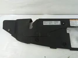 Chevrolet Orlando Rivestimento della modanatura della chiusura del vano motore/cofano 96945644