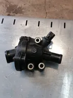 Volvo V50 Termostat / Obudowa termostatu 30650810