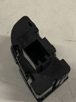 Audi Q7 4L Glove box handle 4L1927227