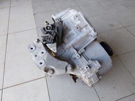 Volkswagen PASSAT B8 Scatola del cambio manuale a 6 velocità QFZ