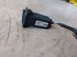 Audi A4 S4 B8 8K Connettore plug in AUX 8K0035474C