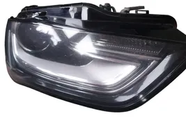 Audi A4 S4 B8 8K Lampa przednia 8K0941006C