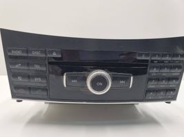 Mercedes-Benz E W212 Navigation unit CD/DVD player A2129069900