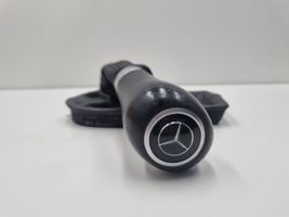 Mercedes-Benz E W211 Rivestimento in pelle/manopola della leva del cambio A2112675510