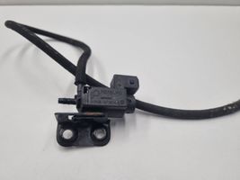 BMW 1 E81 E87 Solenoidinis vožtuvas 1742712