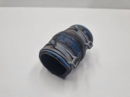 Mercedes-Benz Sprinter W906 Tubo flessibile del liquido di raffreddamento del motore A6512030300