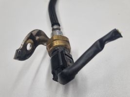 Mercedes-Benz Sprinter W907 W910 Sensor de presión de combustible A6510703981