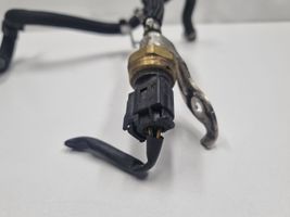 Mercedes-Benz Sprinter W907 W910 Sensor de presión de combustible A6510703981