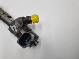 Mercedes-Benz G W461 463 Injecteur de carburant A6280700487