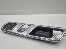 Mercedes-Benz SLK R171 Aizvēršanas rokturis / dekoratīvā apdare A1707600362