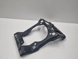 Mercedes-Benz E W211 Staffa del pannello di supporto del radiatore parte superiore A2116201916