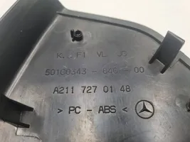 Mercedes-Benz E W211 Otros elementos de revestimiento de la puerta delantera A2117270148