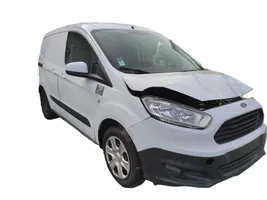 Ford Transit Courier Двигатель 