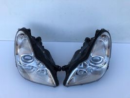 Mercedes-Benz CLS C219 Lot de 2 lampes frontales / phare 