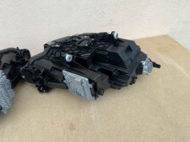 BMW 8 G14 Lampy przednie / Komplet 