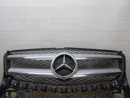 Mercedes-Benz GL X166 Grotelės viršutinės A1668802803