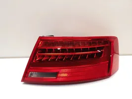 Audi A5 8T 8F Lampa tylna 8T8945096F