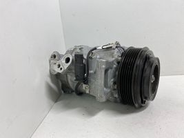 Mercedes-Benz C W205 Ilmastointilaitteen kompressorin pumppu (A/C) A0008303801