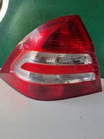 Mercedes-Benz C W203 Lampa tylna 