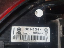 Volkswagen Golf VII Lampy tylne / Komplet 5G0945096N