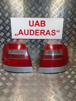 Audi A4 S4 B5 8D Set di luci posteriori 034411927L