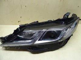 Toyota Camry Lampa przednia 81150-33G00