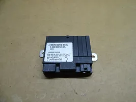 Mercedes-Benz C W205 Polttoainepumpun rele A0009003505