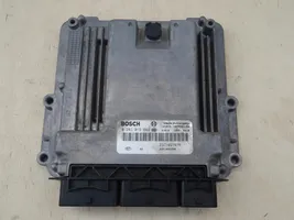 Renault Clio IV Komputer / Sterownik ECU silnika 0281019889