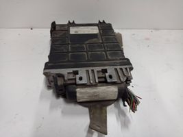 Volkswagen PASSAT B4 Engine control unit/module 037906025G
