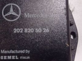 Mercedes-Benz C W202 Relè chiusura centralizzata 2028205026