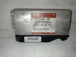 Audi A4 S4 B5 8D Variklio valdymo blokas 4D0907379D