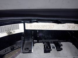 Mercedes-Benz A W168 Panelė A1686809387