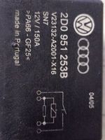 Volkswagen Touareg I Charging relay 2D0951253B