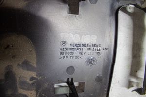 Mercedes-Benz R W251 Kojelaudan alempi verhoilu A2516801039