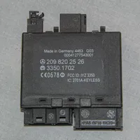 Mercedes-Benz CLK A209 C209 Keyless go vadības bloks 2098202526